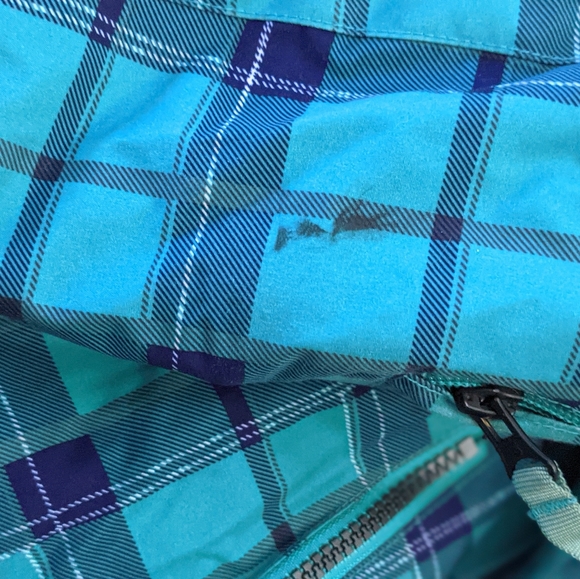Burton Snowboarding Jacket - Picture 9 of 9